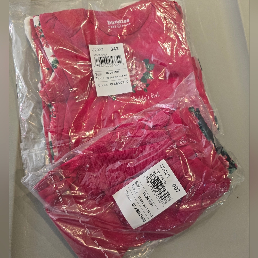 Baby Girl Set 5 Onesies and 2 Pants New